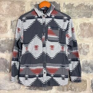 Mountain and Isles Southwestern Aztec Geometric Print Button Down Shirt Women S